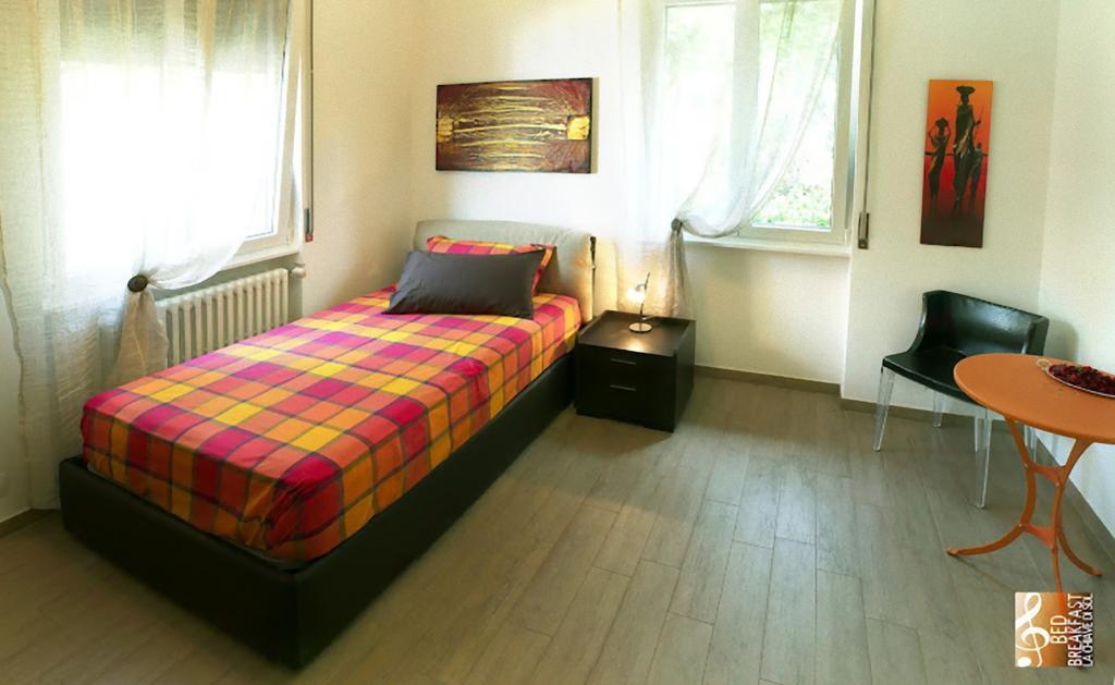 B&B La Chiave Di Sol Como Habitación foto